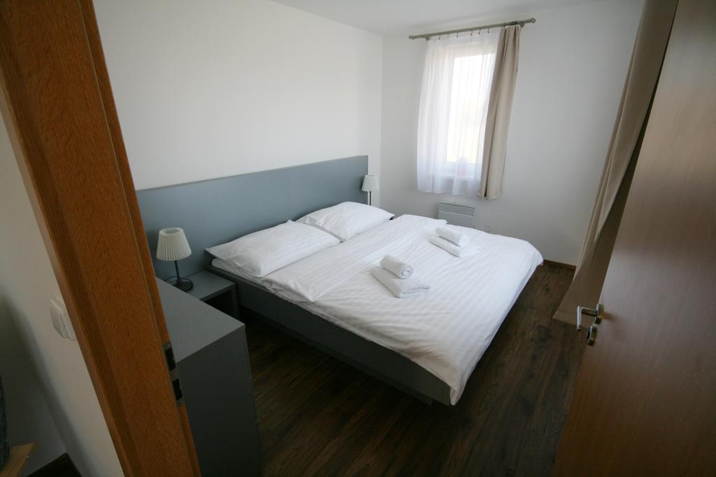 Apartmány Apollon Resort Lednice Kültér fotó